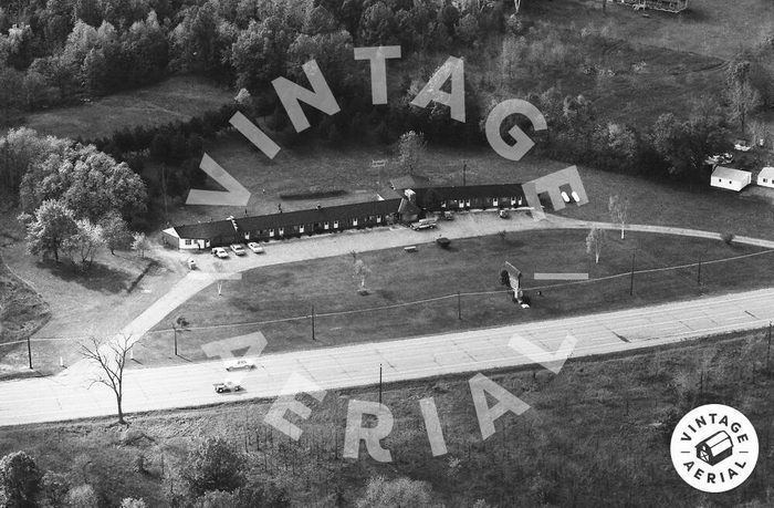 Parkway Motel - 1983 Aerial Photo